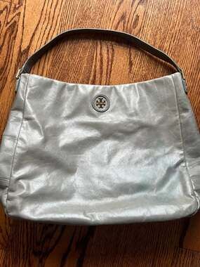 Tory Burch Weathered Glazed Leather Hobo Shoulder Bag in Grey